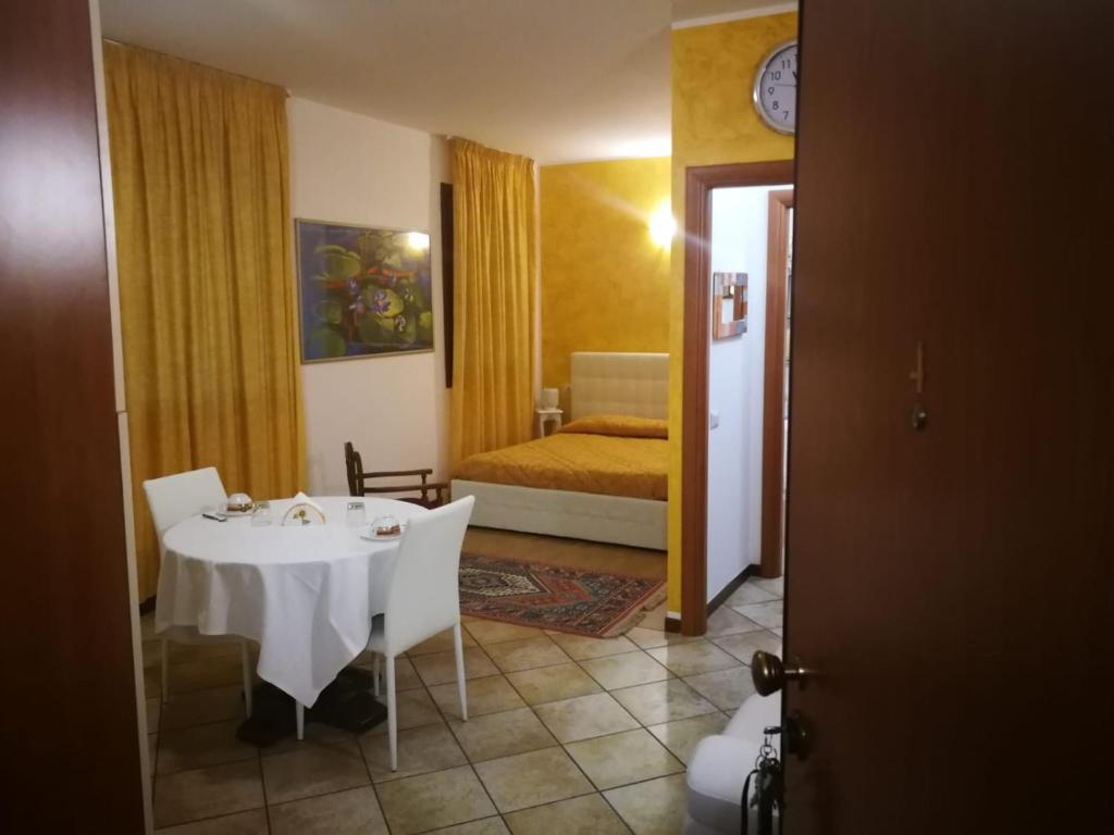 Alloggi Diamante room 4